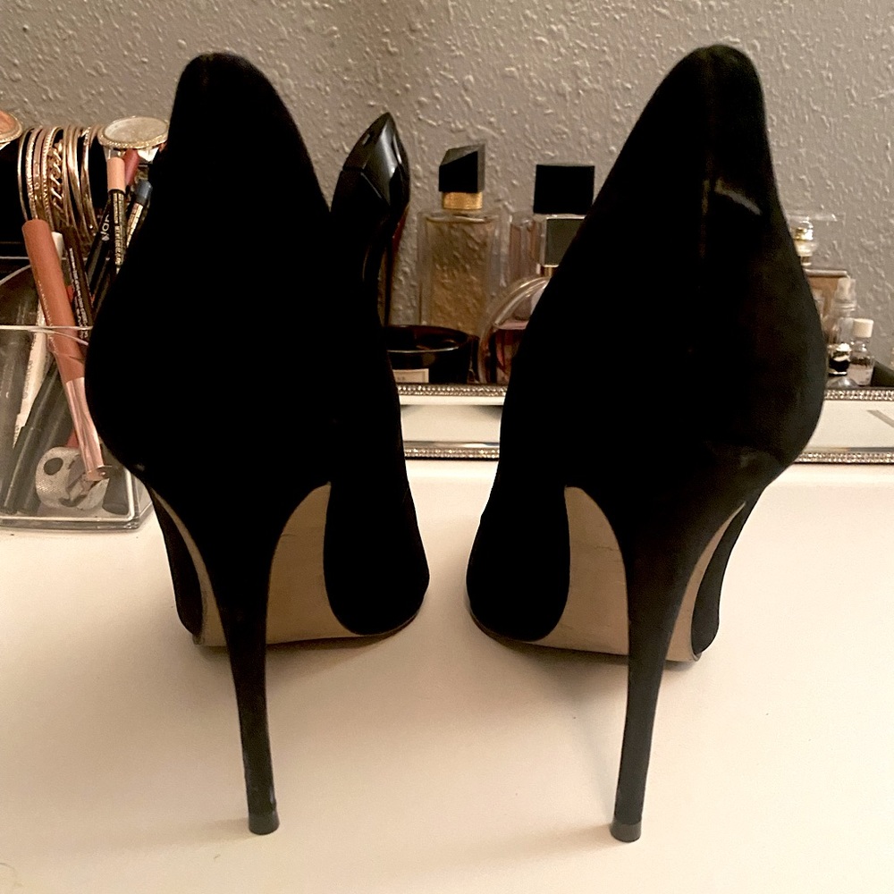 Black Aldo Heels